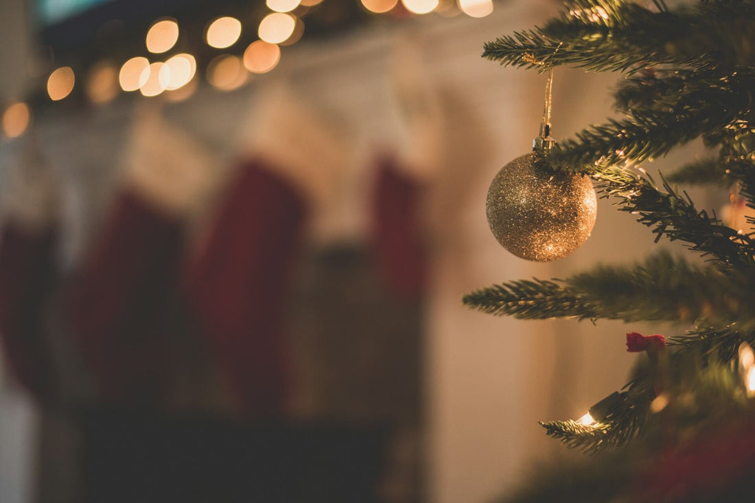 Free Christmas Trivia: How to Host a Festive Holiday Game Night